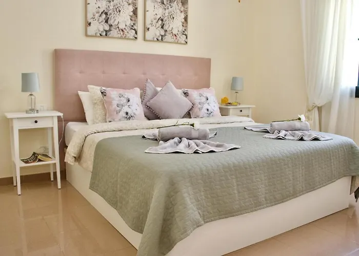 公寓 Duque Beachside Elegance 阿德耶