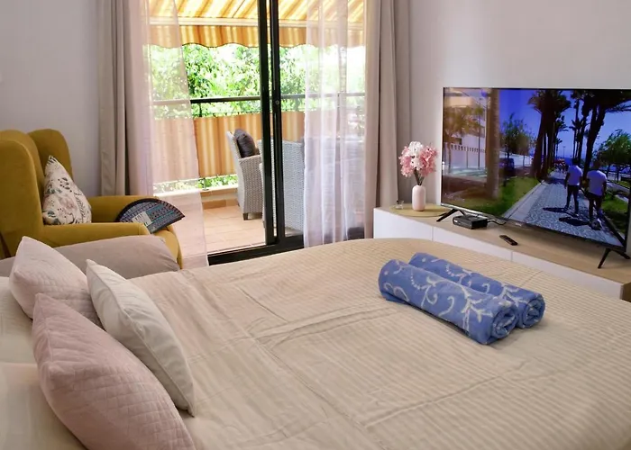 شقة Duque Beachside Elegance