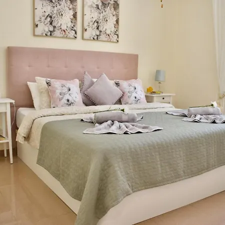 公寓 Duque Beachside Elegance 阿德耶