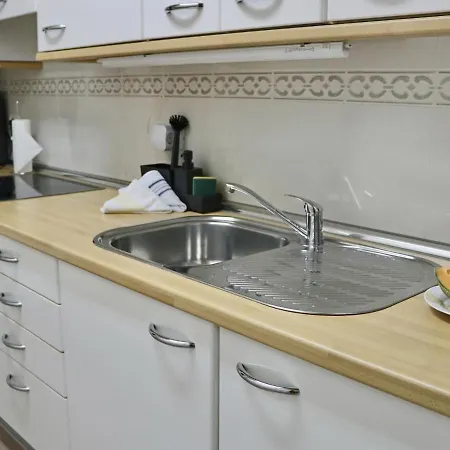 Apartamento Duque Beachside Elegance