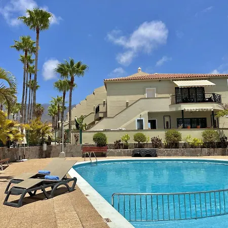 Duque Beachside Elegance * Адехе